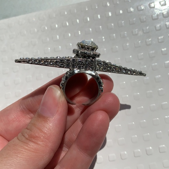 COPY - Otazu clear Swarovski crystal spike ring - Picture 3 of 7